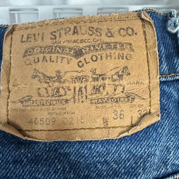 Levis 501 Original Fit Mens Jeans 36x32 Blue Denim Straight Leg - Picture 4 of 7